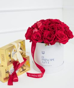 box de rosas con chocolates
