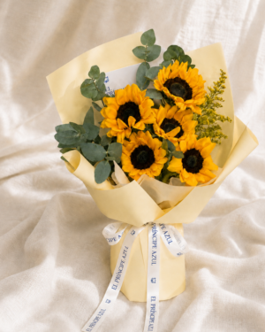 SOLANA BOUQUET